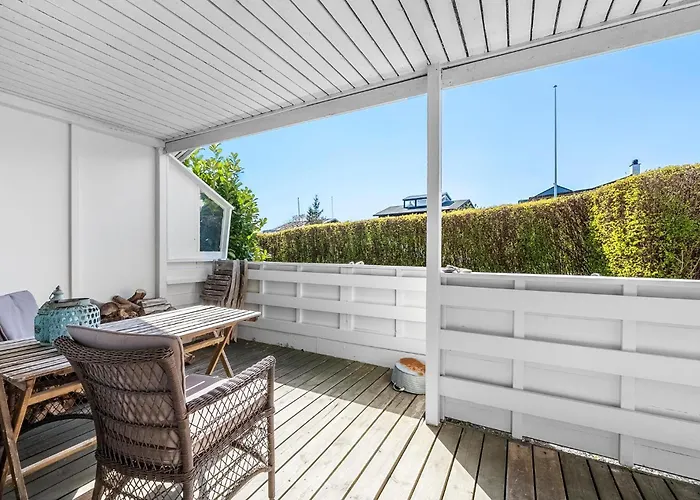 2 Bedroom Cozy In Ferienhaus Kerteminde